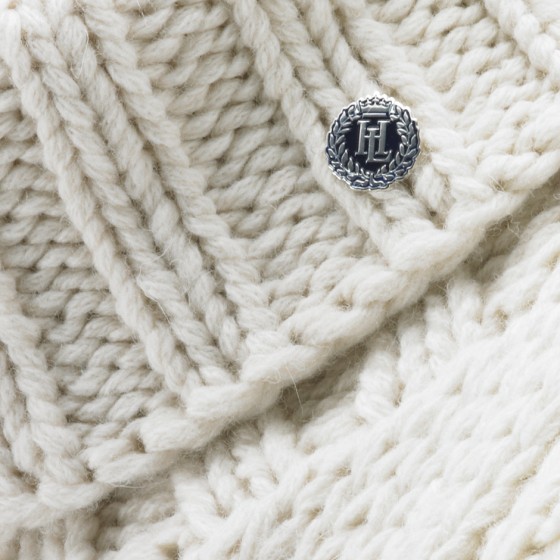 m25777_sac_x1 m25777 sac x1 560x560 Henri Lloyd Culford Roll Knit From the city to the harbour