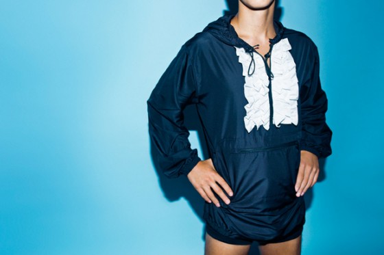 adidas originals by originals jeremy scott 2011 springsummer collection lookbook by daniel riera 1 560x373 adidas Originals by Originals Jeremy Scott   Spring/Summer 2011 Lookbook