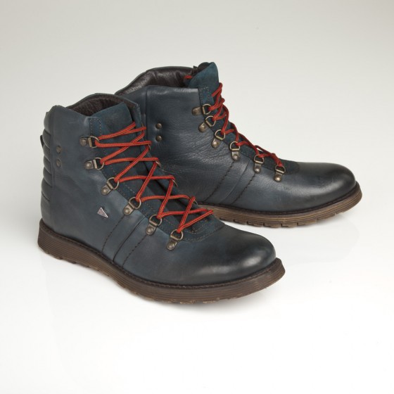 f92100_ptr_fr f92100 ptr fr 560x560 Henri Lloyd Fall/Winter 2011 Footwear Collection