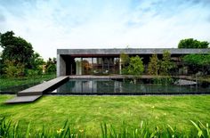 Wall House in Singap