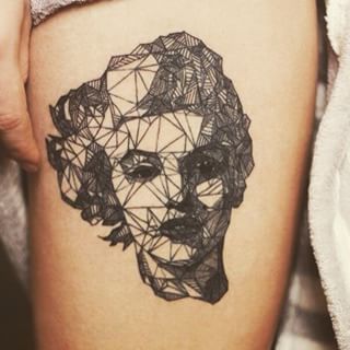  Marylin Style.  Seen on pinterest.com/snobtop/tattoos #snobtop #tattoo #tattoolove #inked #marylinmonroe #icon #style #minimalistic #design #blog 
