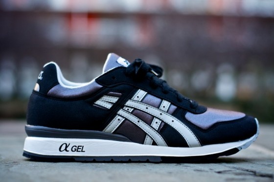 ASICS GT Black White 1 800x533 560x373 Asics x Fall/Winter 2011 Collection