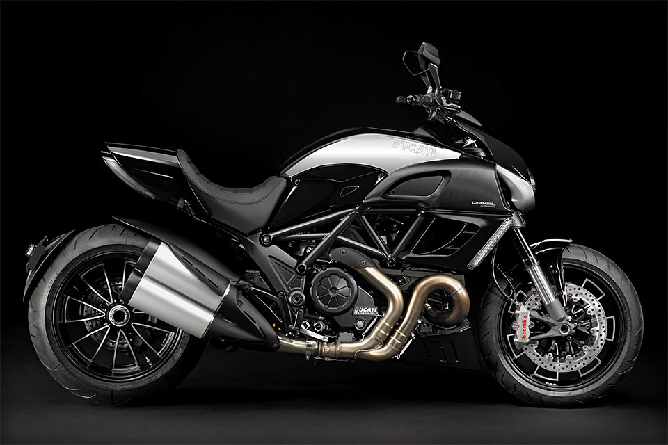 Ducati x Diavel Cromo Motorcycle