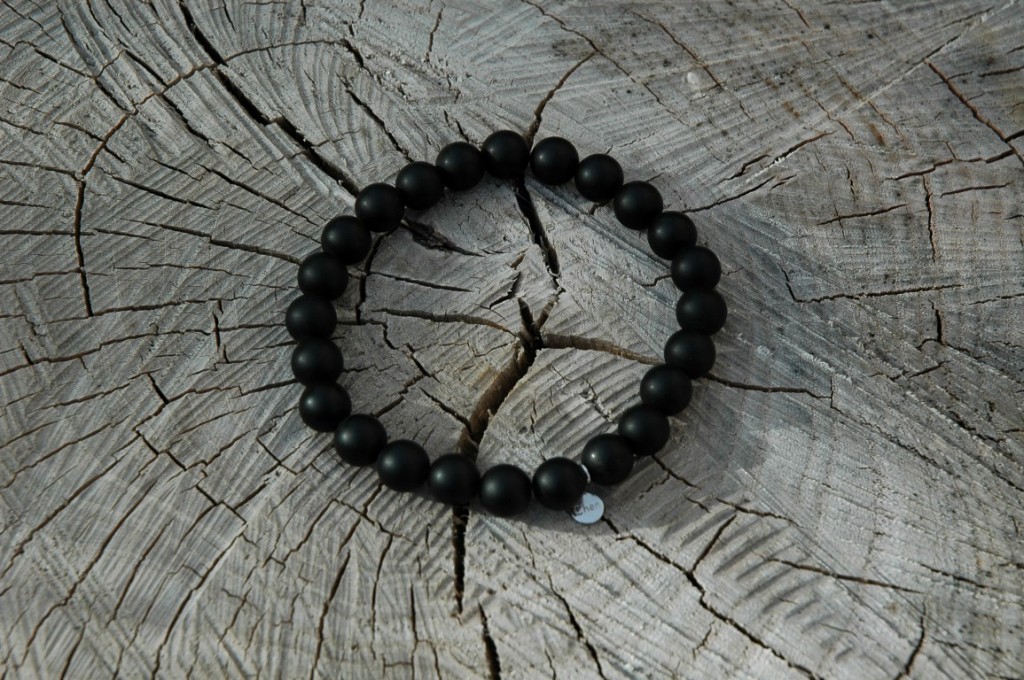 Matt Onyx 8 mm Matt Onyx 8 mm 1024x680 Viola Milano x Bracelets