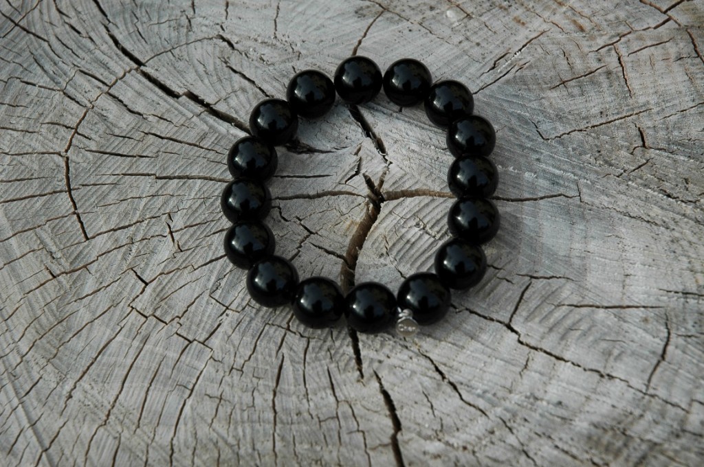 Shiny Onyx 12 mm Shiny Onyx 12 mm 1024x680 Viola Milano x Bracelets