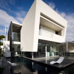 Steve Domoney Architecture x Robinson Road House in Melbourne